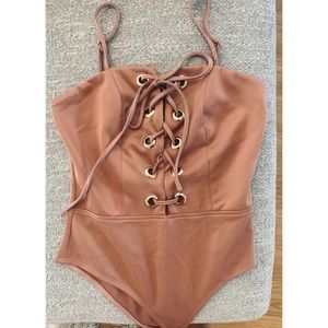 Windsor Mauve/Clay Lace Up Bodysuit Size S